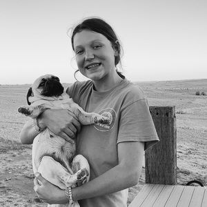 Meet your Posher, Riley